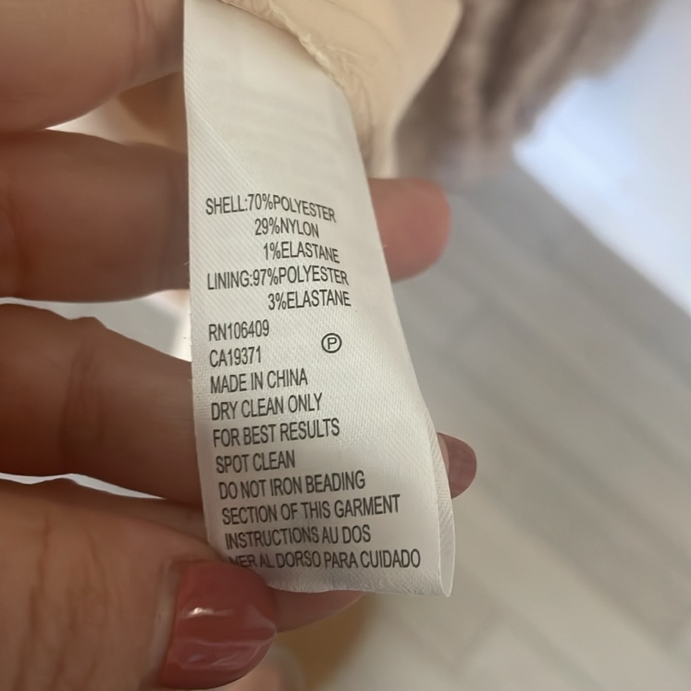NWOT Tahari Embellished Lace Dress Size 16 - Picture 13 of 14